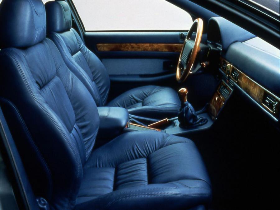 Maserati Quattroporte 1994 года  (фото 2 из 4)